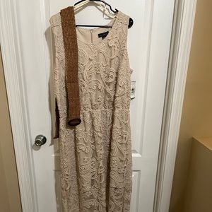 NWT Jessica Howard lace maxi dress. Size 20